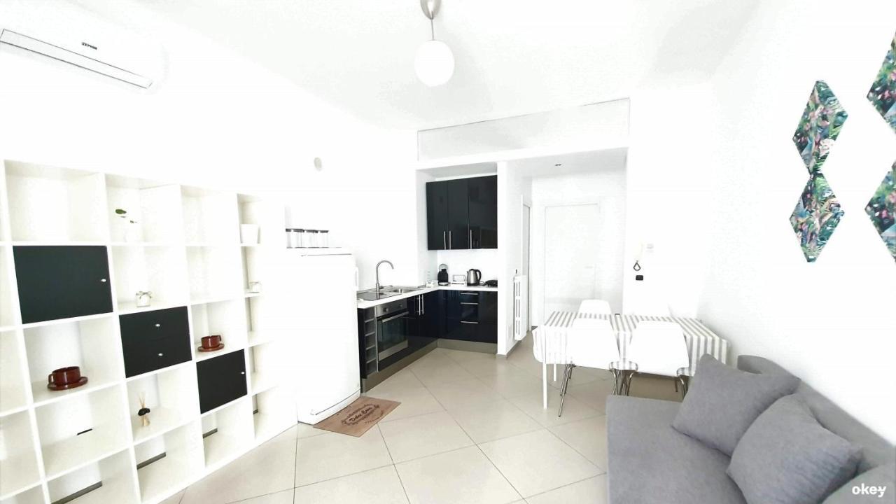 Casa Maria - Bari Centro Apartment ภายนอก รูปภาพ